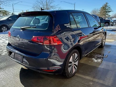Used 2016 Volkswagen e-Golf SE w/ DC Fast Charging Package image 3
