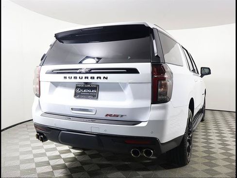 Used 2023 Chevrolet Suburban RST w/ Sport Performance Package RWD image 5