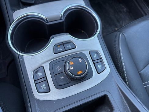 Used 2023 GMC Terrain Denali w/ Denali Premium Package image 20