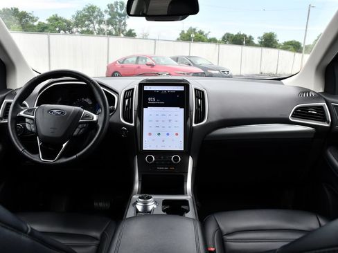 Used 2021 Ford Edge SEL w/ Convenience Package FWD image 23