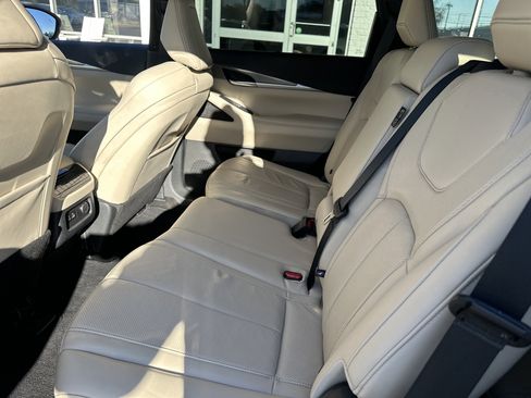 Used 2024 INFINITI QX60 Luxe image 12