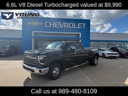 Used 2025 Chevrolet Silverado 3500 LTZ w/ LTZ Convenience Package