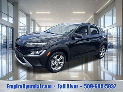 Used 2023 Hyundai Kona SEL AWD/4WD image 1