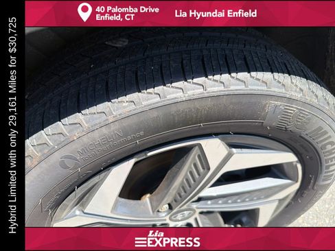 Certified 2024 Hyundai Tucson Limited AWD/4WD image 10