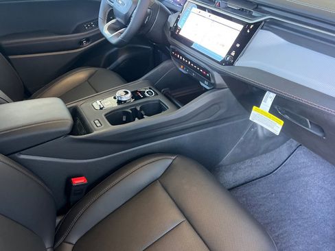 New 2026 Jeep Cherokee Limited image 16