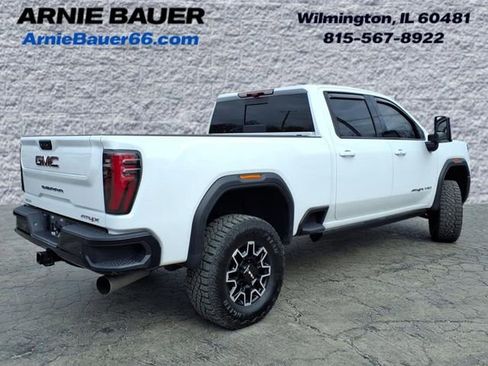 Used 2025 GMC Sierra 2500 AT4X image 6