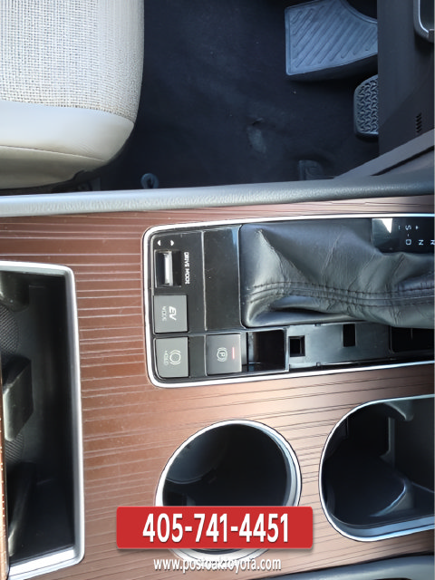 Used 2022 Toyota Sienna LE FWD image 18