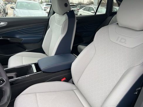 New 2025 Volkswagen ID.4 Pro S image 7