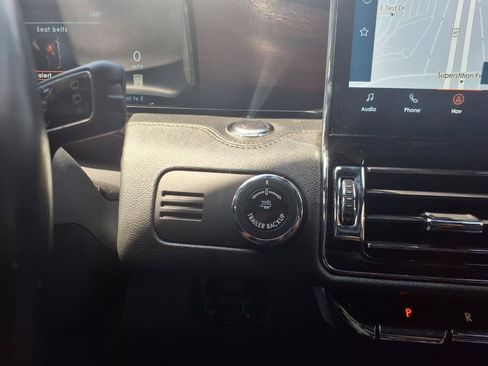 Used 2023 Lincoln Navigator Reserve AWD/4WD image 26