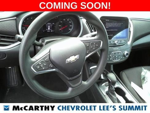 Used 2023 Chevrolet Malibu LT image 8