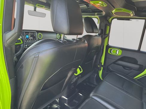 Used 2021 Jeep Wrangler Unlimited Sahara image 17