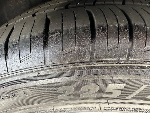 Used 2018 Subaru Legacy 2.5i Premium w/ Eyesight & BSD & Rcta & HBA image 19