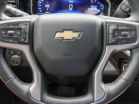 Used 2024 Chevrolet Silverado 2500 LT AWD/4WD image 24