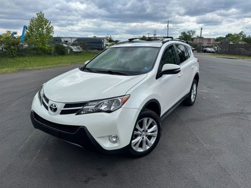 Used 2013 Toyota RAV4 Limited AWD/4WD image 4