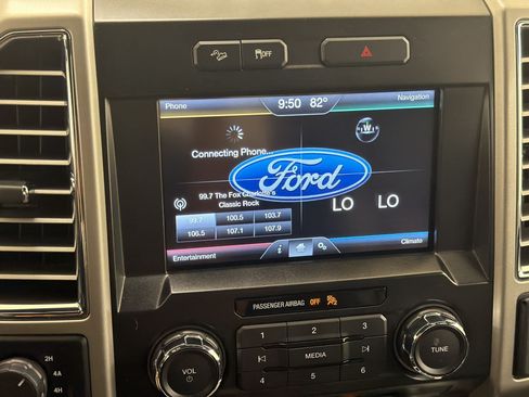 Used 2015 Ford F150 Lariat AWD/4WD image 21