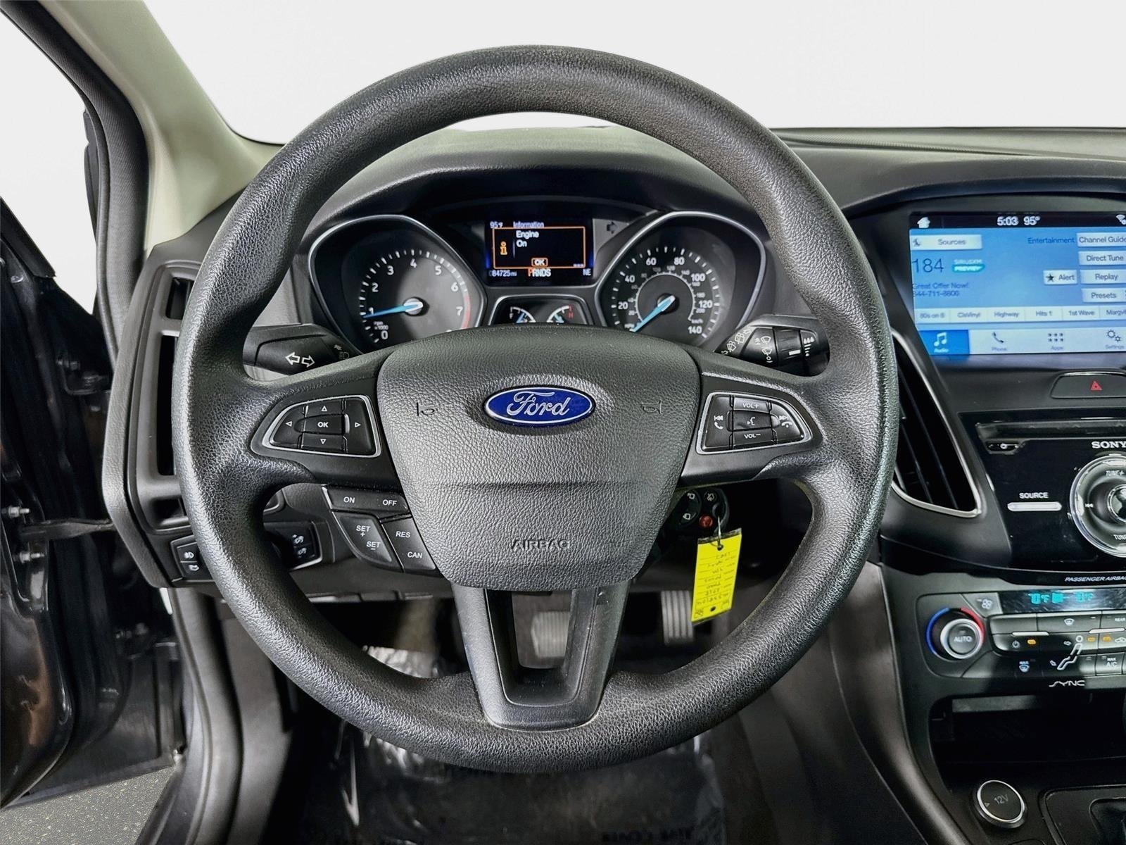 Used 2017 Ford Focus SEL FWD image 13