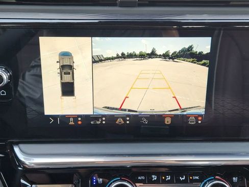 Used 2025 GMC Sierra 2500 Denali Ultimate w/ Max Trailering Package AWD/4WD image 19