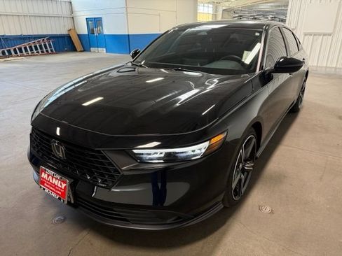 Used 2025 Honda Accord Sport image 7