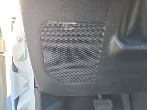 Used 2021 Jeep Wrangler Sport image 13