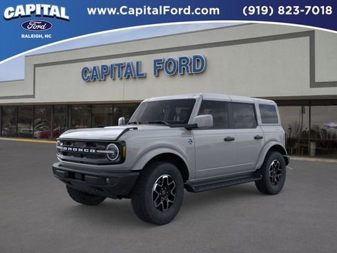 New 2026 Ford Bronco Outer Banks AWD/4WD image 1