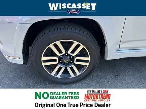 Used 2024 Toyota 4Runner Limited image 30