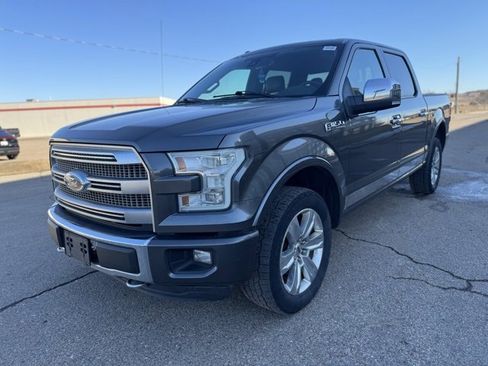 Used 2015 Ford F150 Platinum image 9