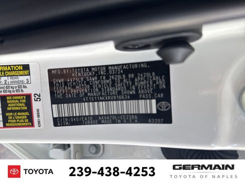 Used 2024 Toyota Camry SE w/ Cold Weather Package FWD image 26