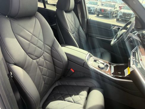 New 2026 BMW X5 xDrive40i image 12