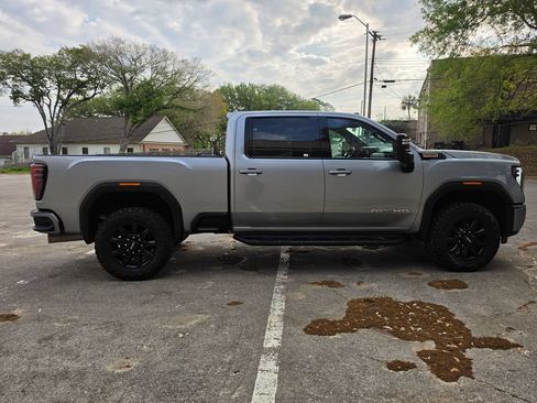 Used 2024 GMC Sierra 2500 AT4 w/ AT4 Preferred Package AWD/4WD image 49
