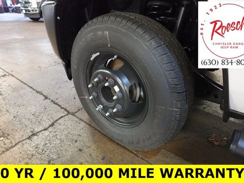 New 2026 RAM 3500 Tradesman image 32