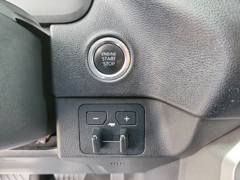 Used 2023 Toyota Tundra SR5 w/ SR5 Convenience Package RWD image 20
