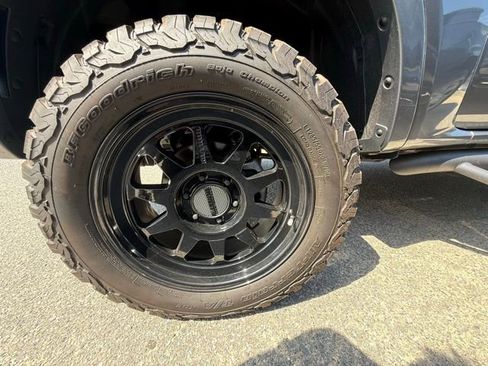 Used 2024 Ford Ranger XLT w/ Trailer Tow Package image 9