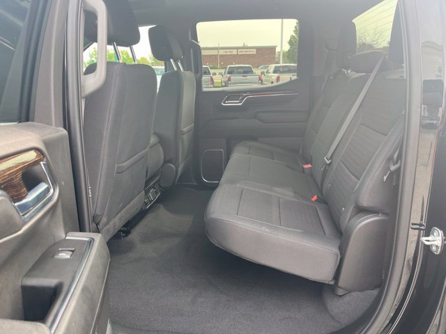 Used 2023 GMC Sierra 1500 SLE AWD/4WD image 33