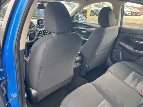 Certified 2023 Nissan Sentra SR w/ Electronics Package image 9