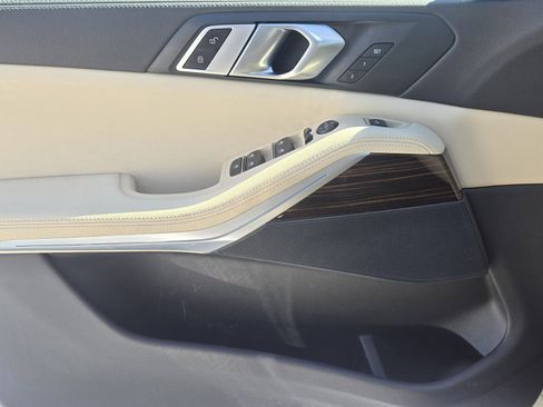 Used 2020 BMW X5 sDrive40i image 31