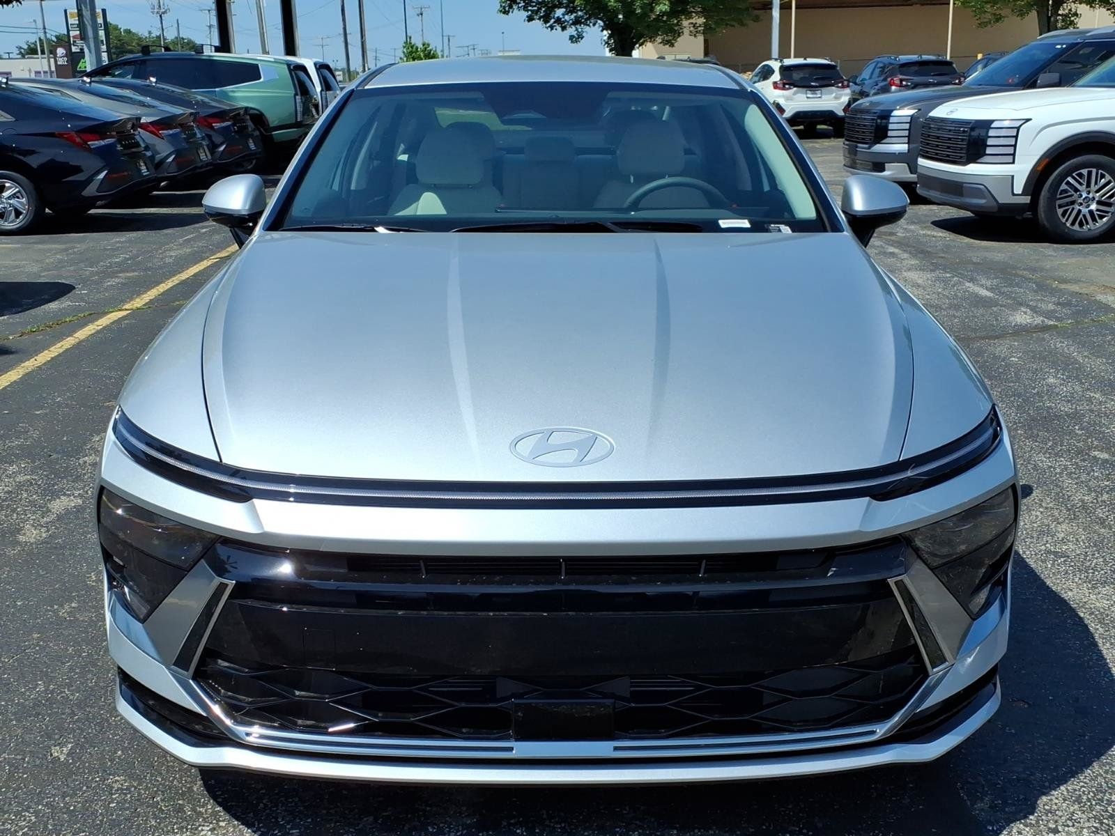New 2026 Hyundai Sonata SEL AWD/4WD image 2