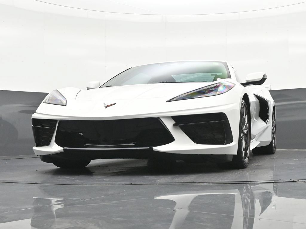 Used 2024 Chevrolet Corvette Stingray Convertible w/ 1LT RWD image 30