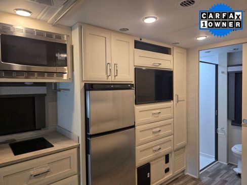 Used 2022 Mercedes-Benz Sprinter 3500 image 24