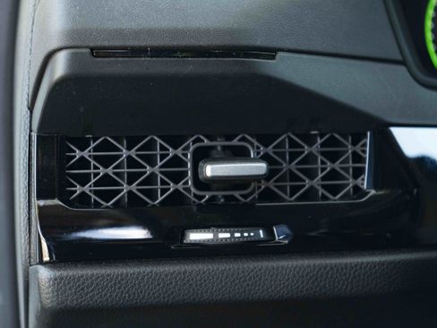 Used 2025 Honda Accord EX-L image 40