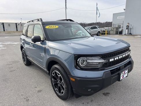 Used 2025 Ford Bronco Sport Outer Banks w/ Outer Banks Tech Package+ image 7