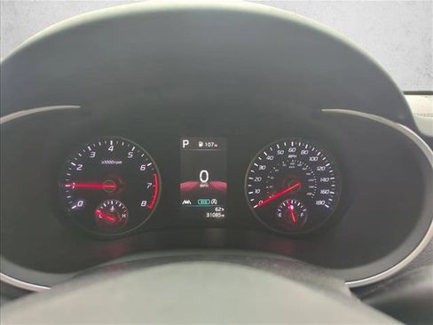 Used 2022 Kia Stinger GT1 image 6