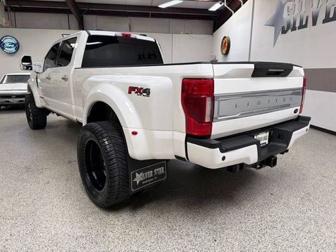 Used 2022 Ford F450 Limited w/ FX4 Off-Road Package AWD/4WD image 4