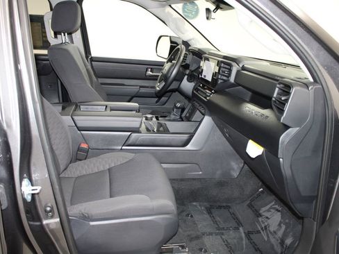 Used 2024 Toyota Tundra SR5 w/ SR5 Convenience Package AWD/4WD image 26