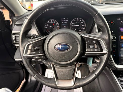 Used 2022 Subaru Outback Premium image 24