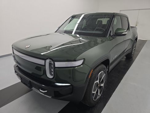 Used 2024 Rivian R1T Adventure AWD/4WD image 1