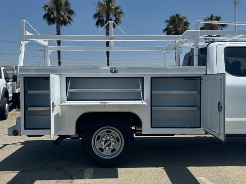 New 2025 Ford F350 XL w/ XL Chrome Package image 26