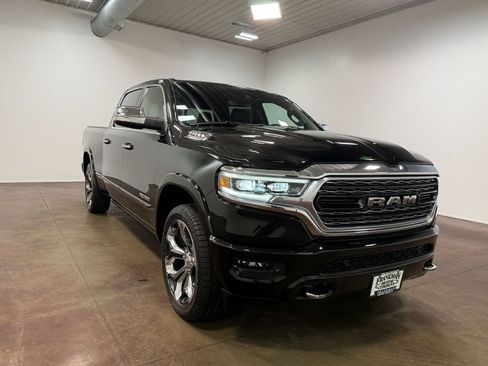 Used 2022 RAM 1500 Limited w/ Body-Colour Bumper Group AWD/4WD image 31
