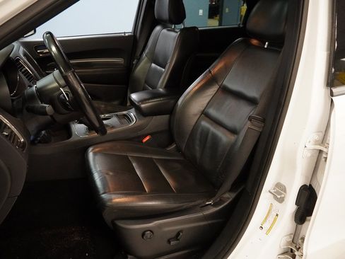 Used 2019 Dodge Durango GT image 3