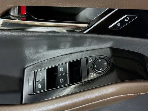 Used 2022 MAZDA CX-30 AWD 2.5 S w/ Premium Package image 24