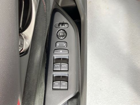 Used 2021 Honda Civic Type R image 18